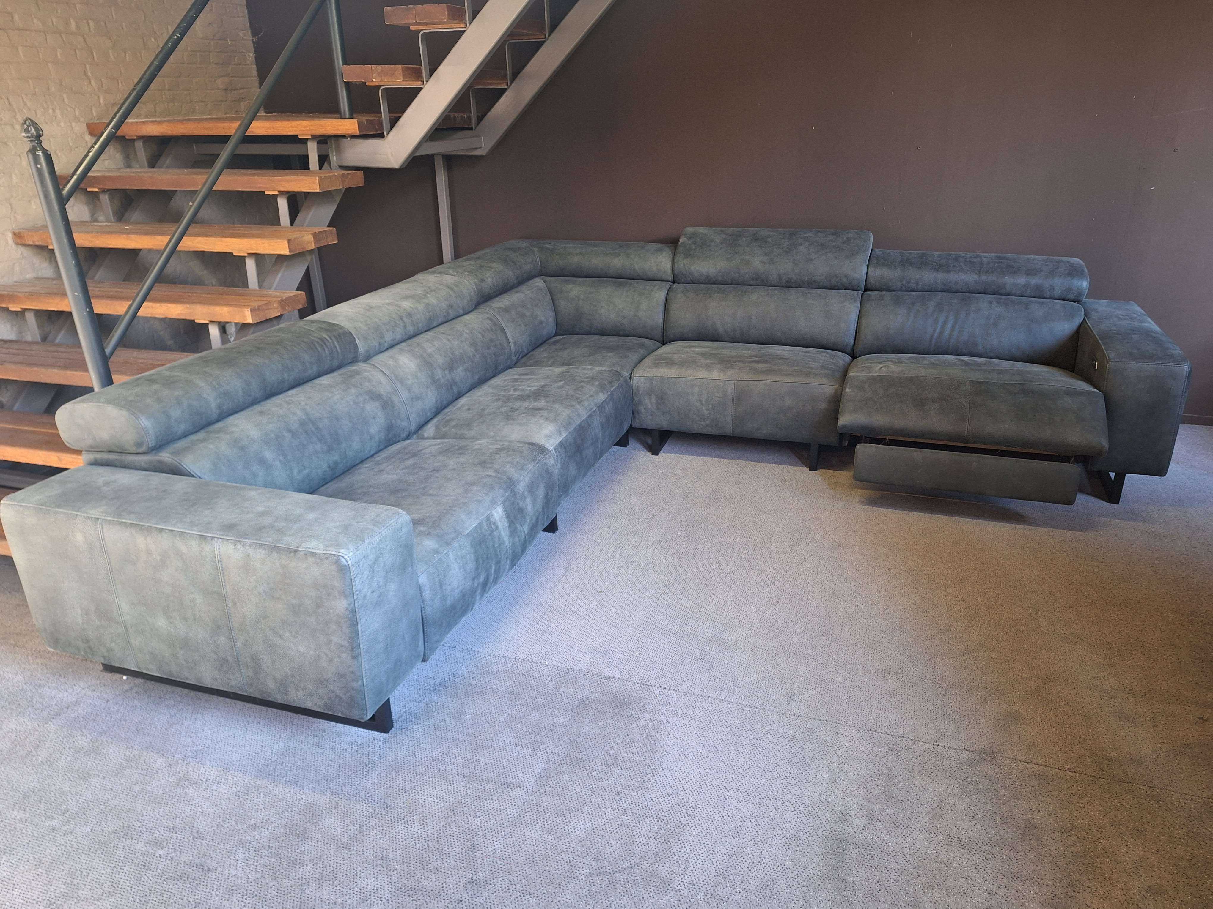 Grote hoekzetel met 2x electrische relax