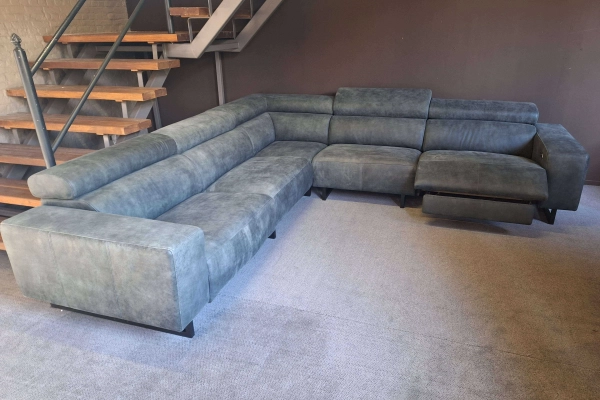 Grote hoekzetel met 2x electrische relax