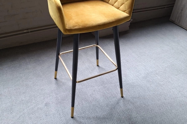 Set van 4 barstoelen