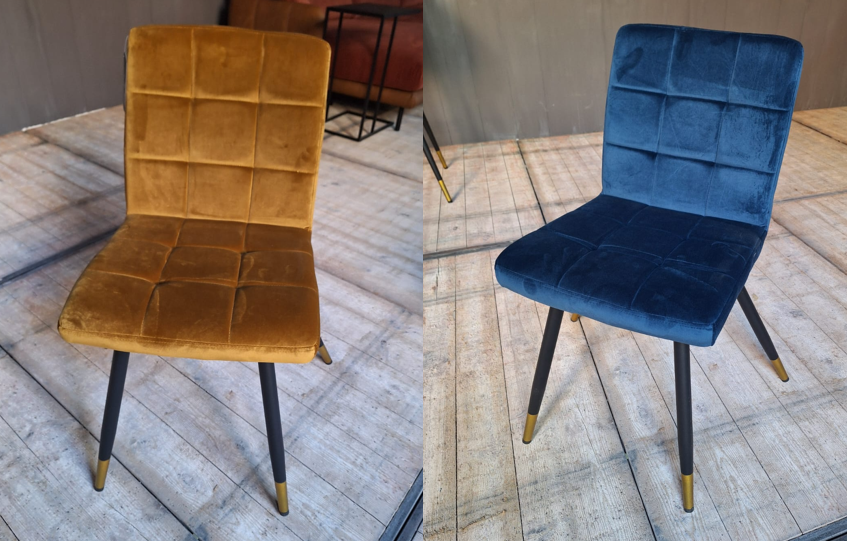 Set van 4 stoelen – 2x goudgeel & 2x blauw